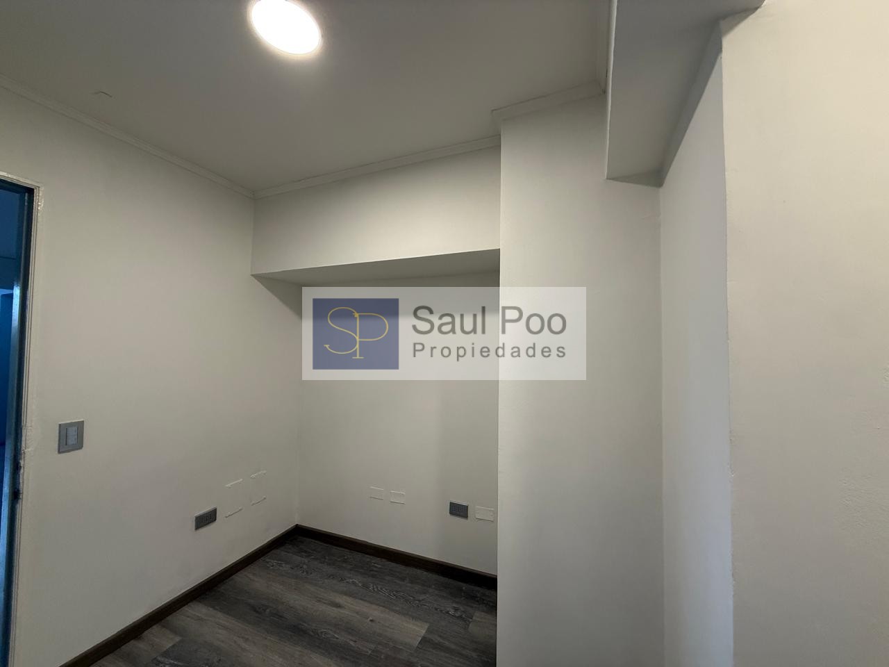OFICINA EDIFICIO VALLE COPIAPO- REMODELADA