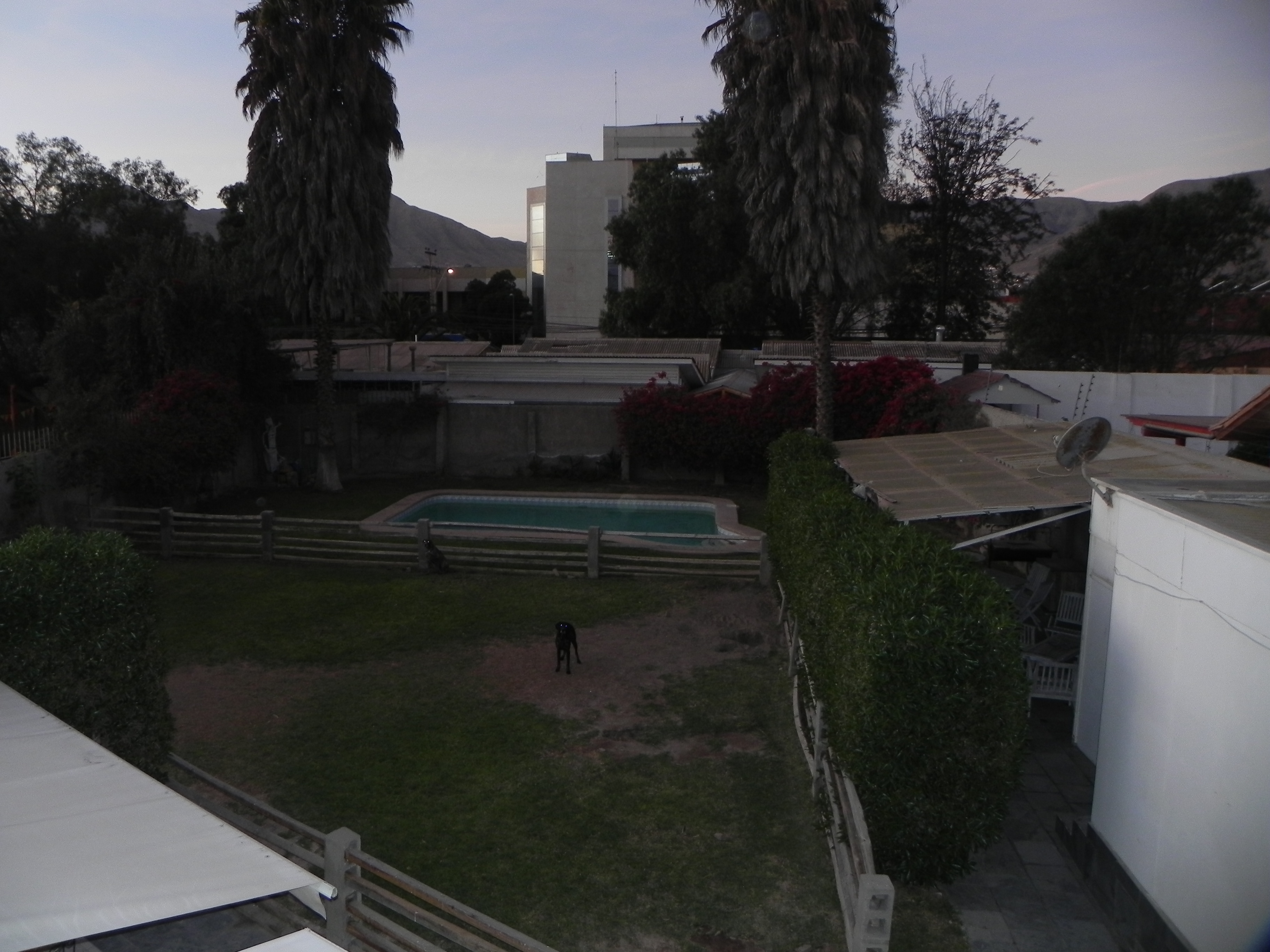 GRAN CASA SECTOR RESIDENCIAL - CALLE SAN ROMAN.-