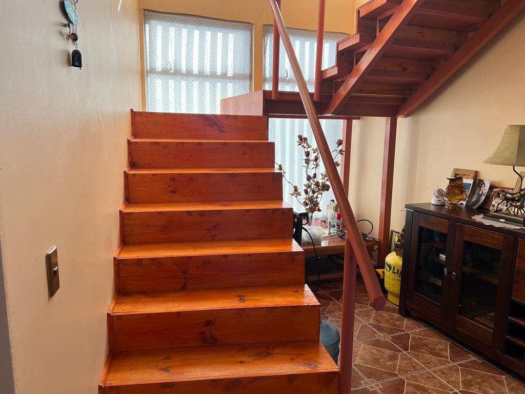 GRAN CASA HUESPEDES O EMPRESAS.-