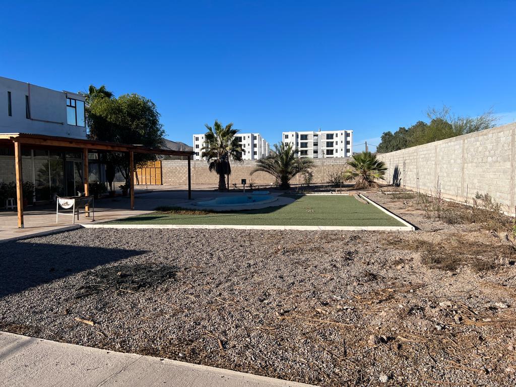 GRAN CASA HUESPEDES O EMPRESAS.-