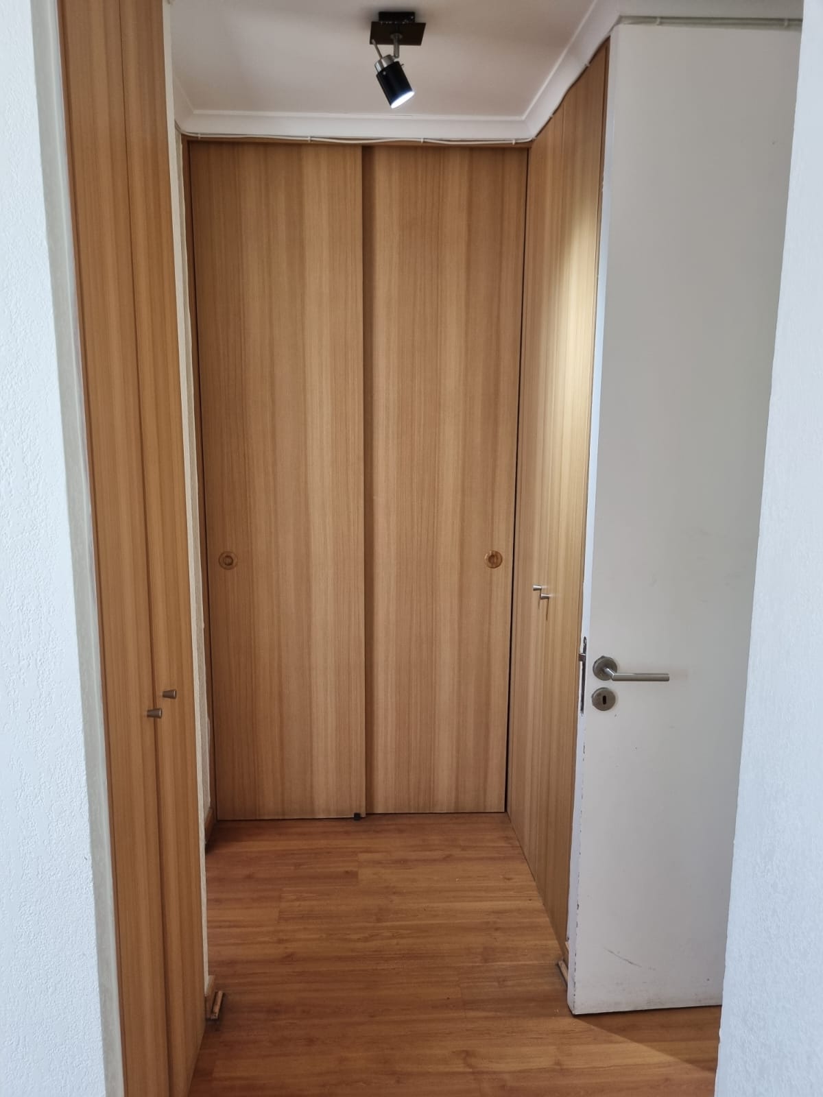 EXCELENTE DEPTO EDIFICIO LOS GOBERNANTES