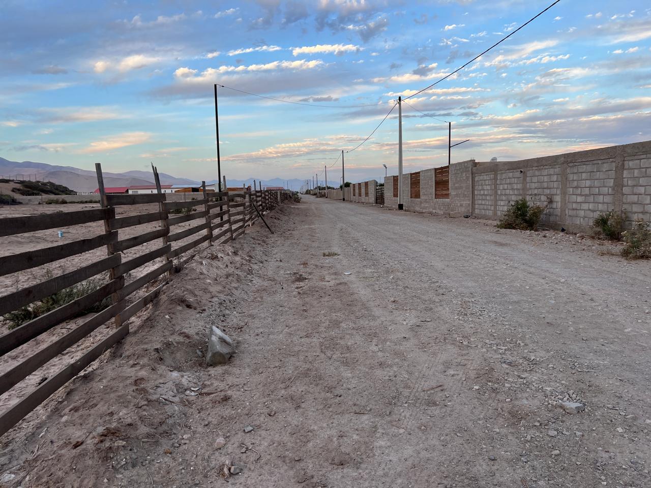 PARCELA SEGUNDA LINEA SECTOR PEAJE NORTE.-1/2 Ha.