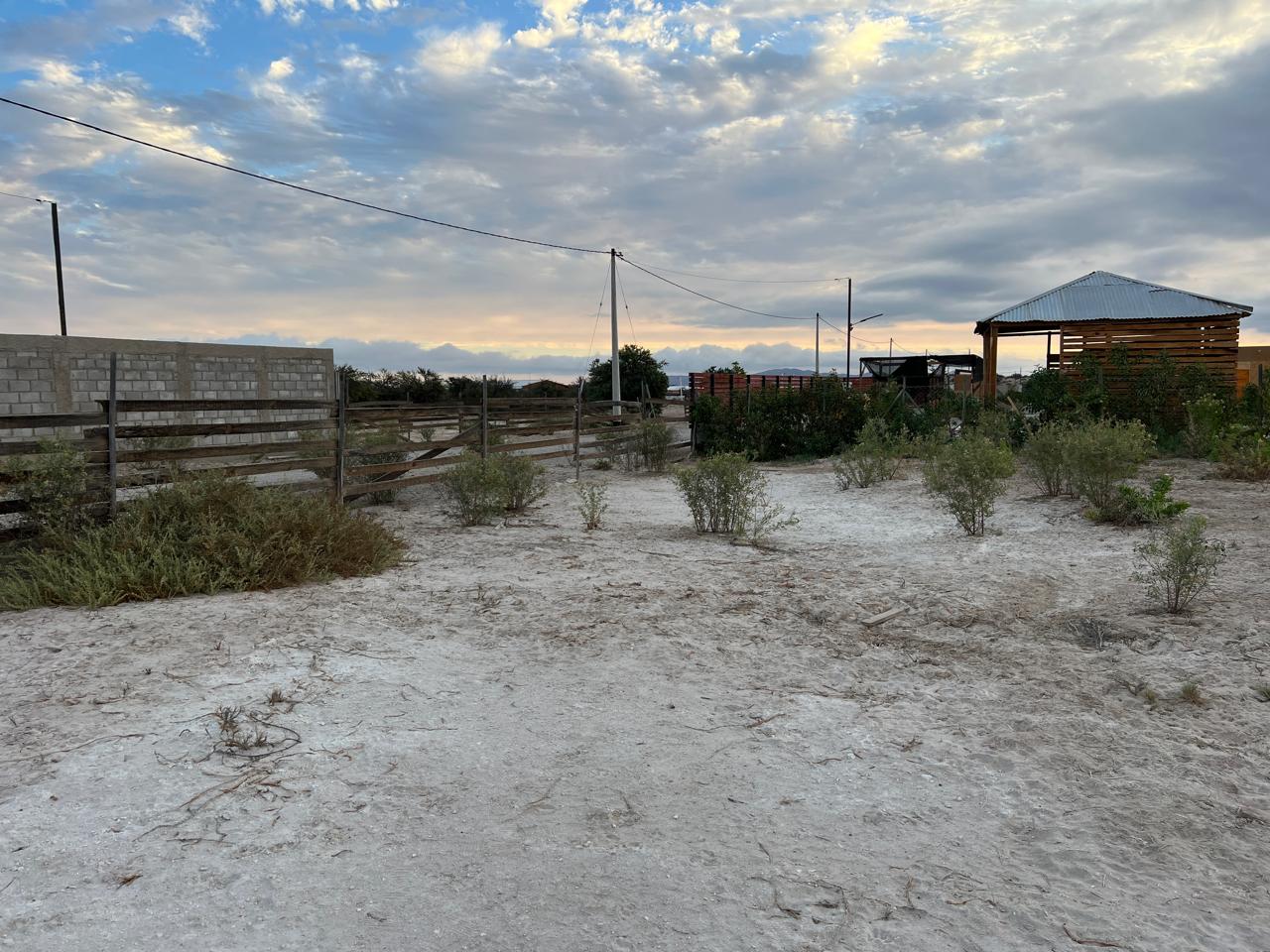 PARCELA SEGUNDA LINEA SECTOR PEAJE NORTE.-1/2 Ha.