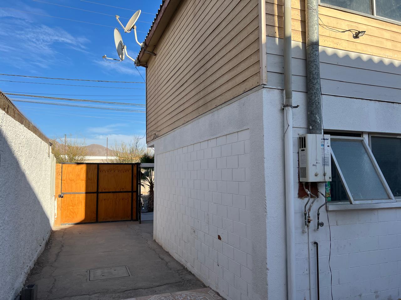 CASA LLANOS DE OLLANTAY.-