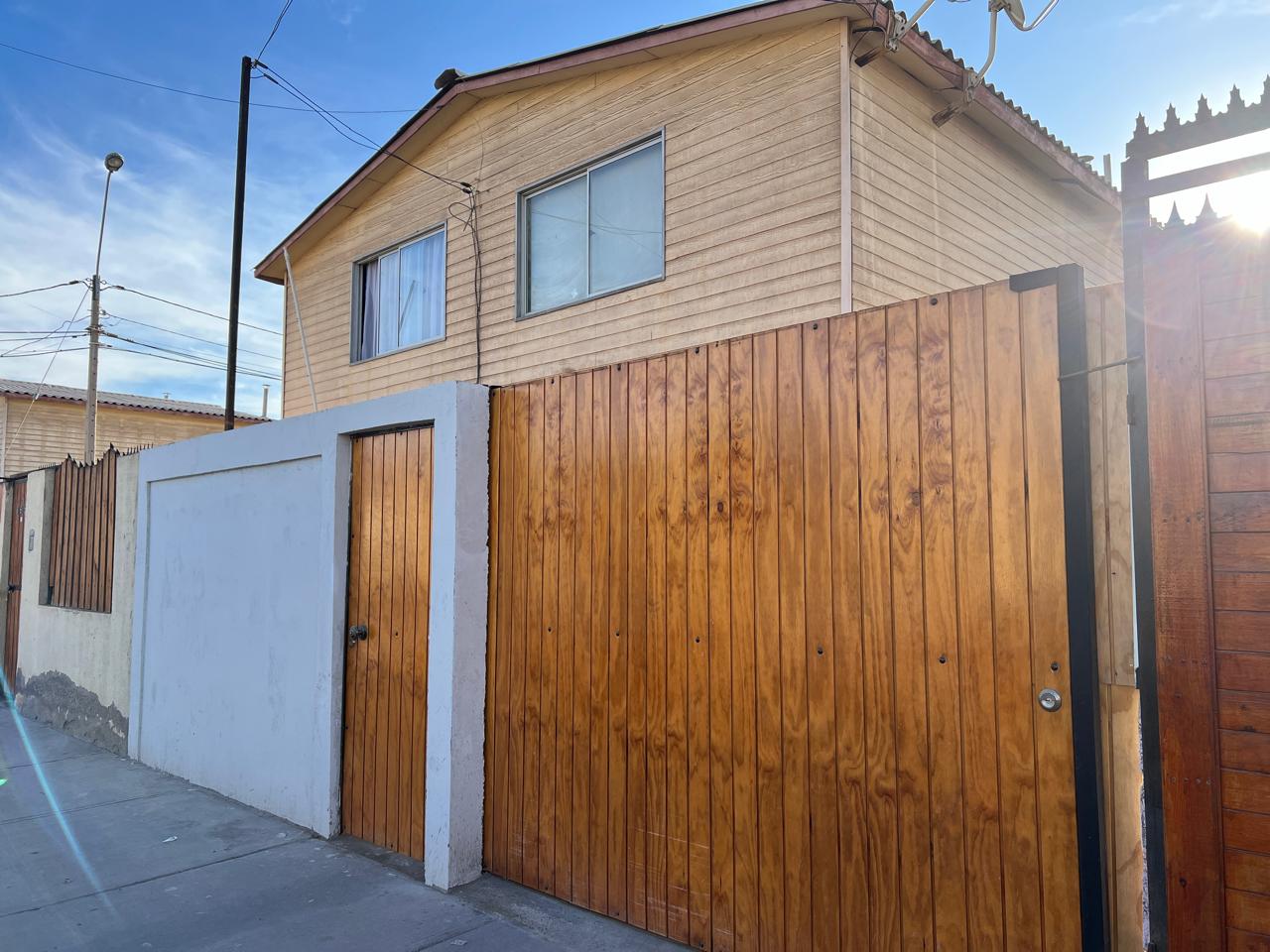 CASA LLANOS DE OLLANTAY.-