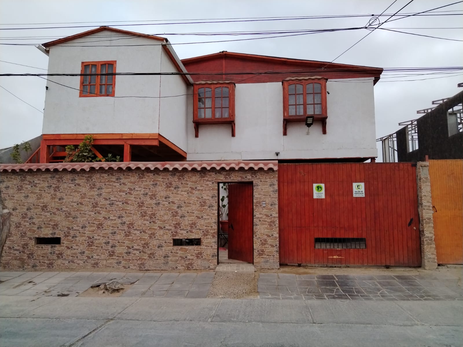 GRAN CASA SANTA ELVIRA - VENTA SOLO DE CONTADO.-