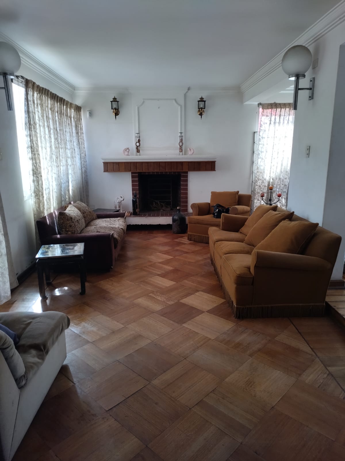 GRAN PROPIEDAD AV.HENRIQUEZ - ESPECIAL EMPRESAS.- * REBAJADA*