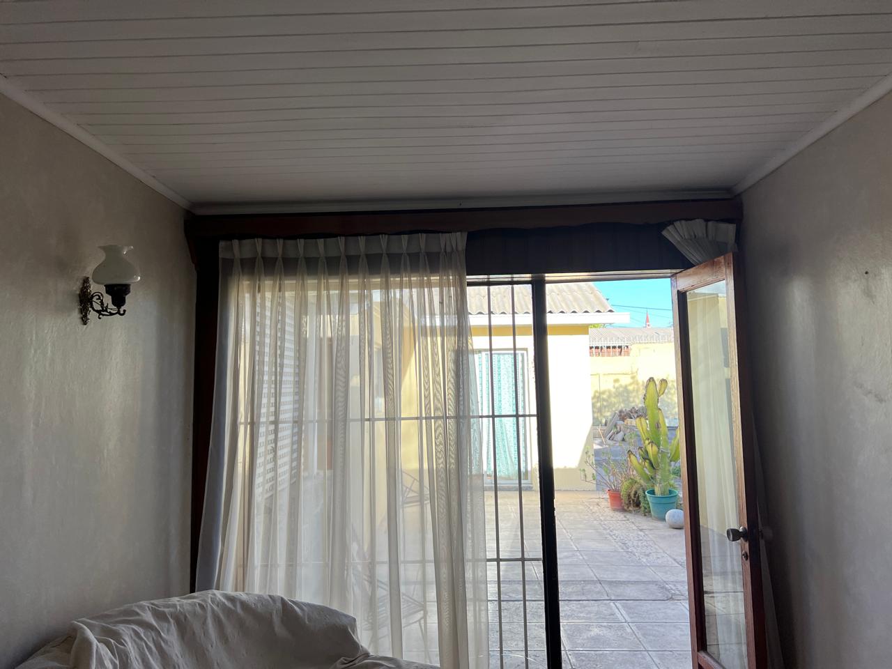 CASA SECTOR RESIDENCIAL.-