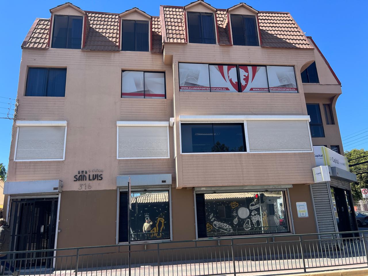 CENTRAL OFICINA CON PRIVADOS PARA EMPRESAS