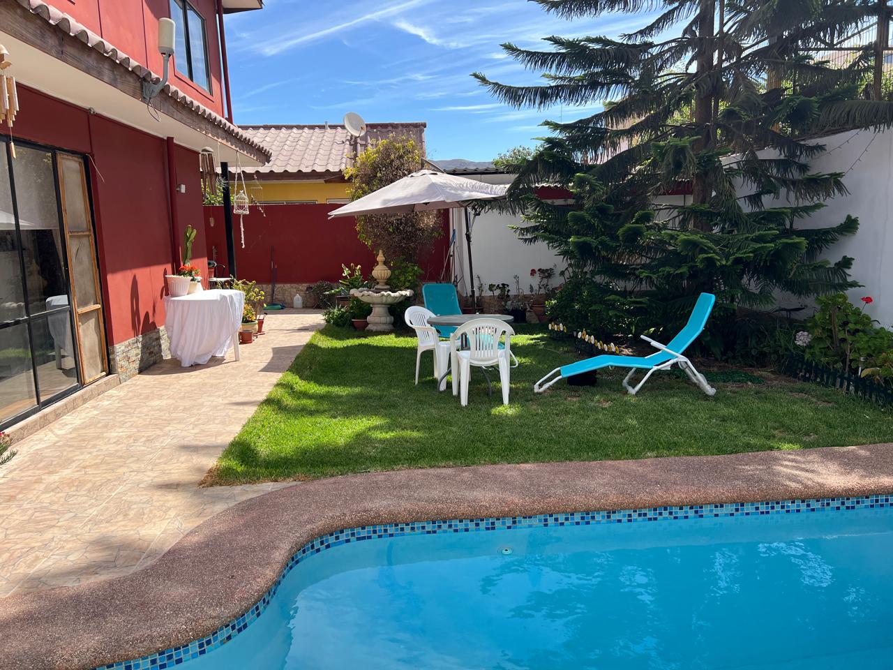 HERMOSA  Y GRAN CASA EN CONDOMINIO EXCLUSIVO.- COPIAPO