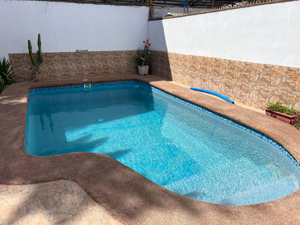 HERMOSA  Y GRAN CASA EN CONDOMINIO EXCLUSIVO.- COPIAPO
