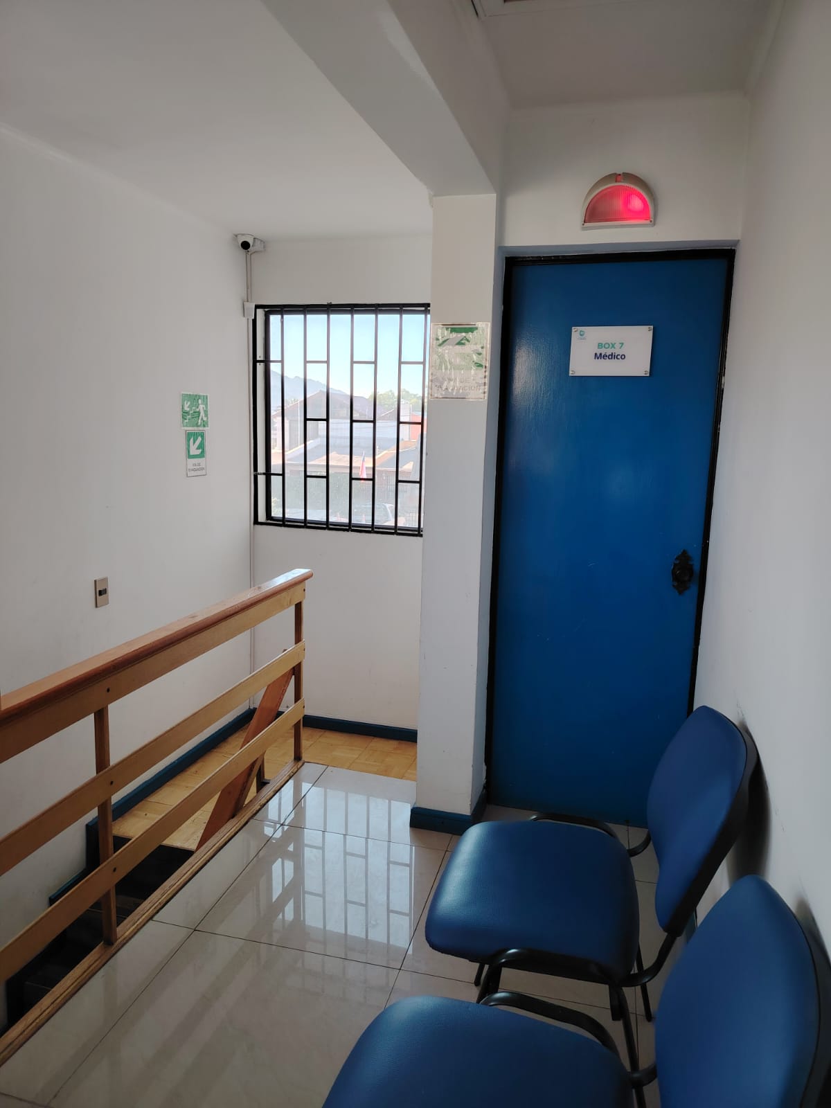 EDIFICIO CONSULTAS MEDICAS - CALLE VAN BUREN.-