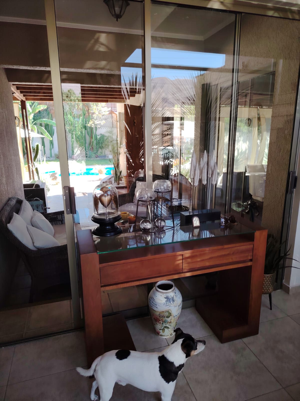 VILLA EL PINAR - EXCLUSIVA CASA.-