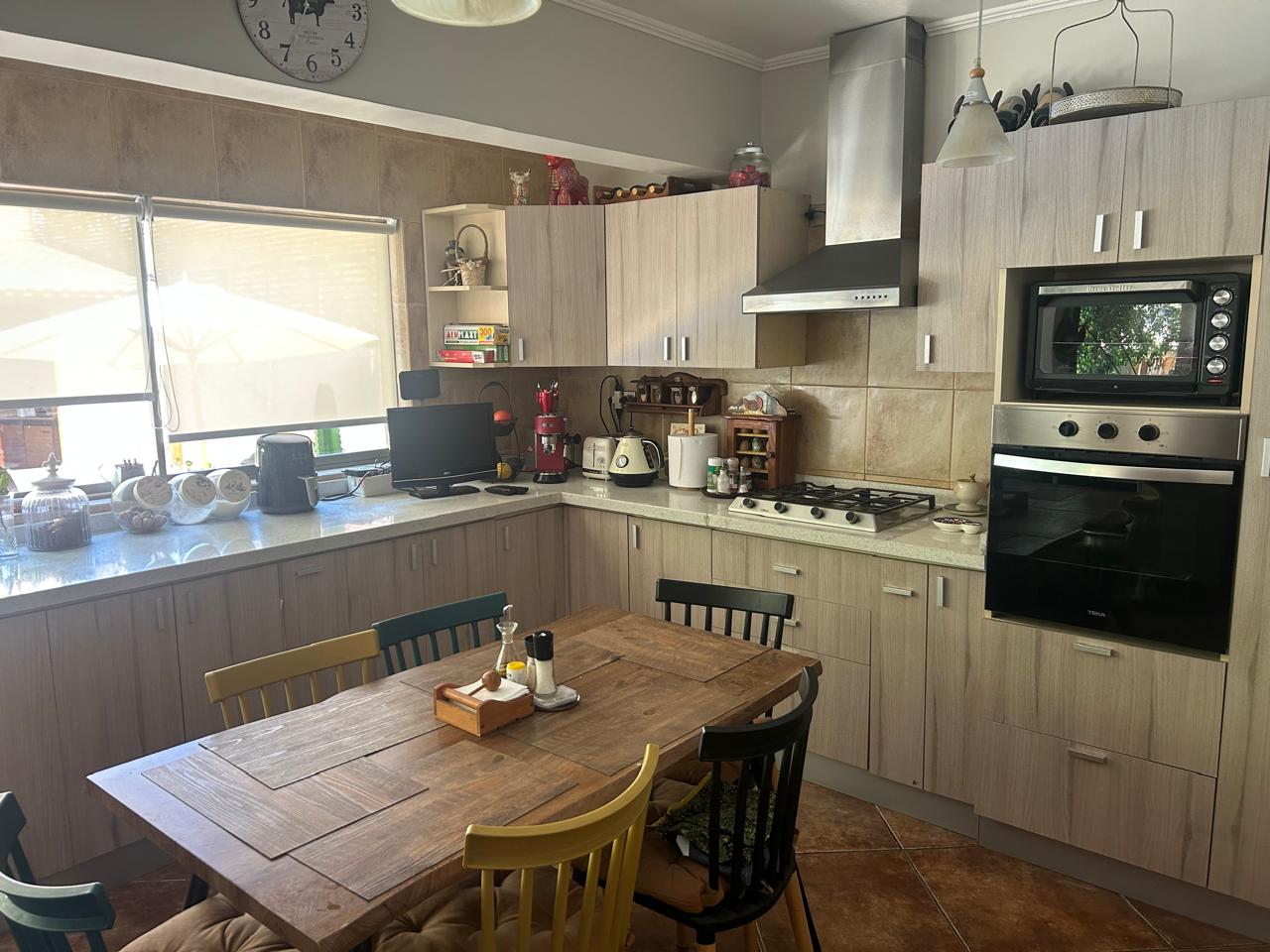 VILLA EL PINAR - EXCLUSIVA CASA.-