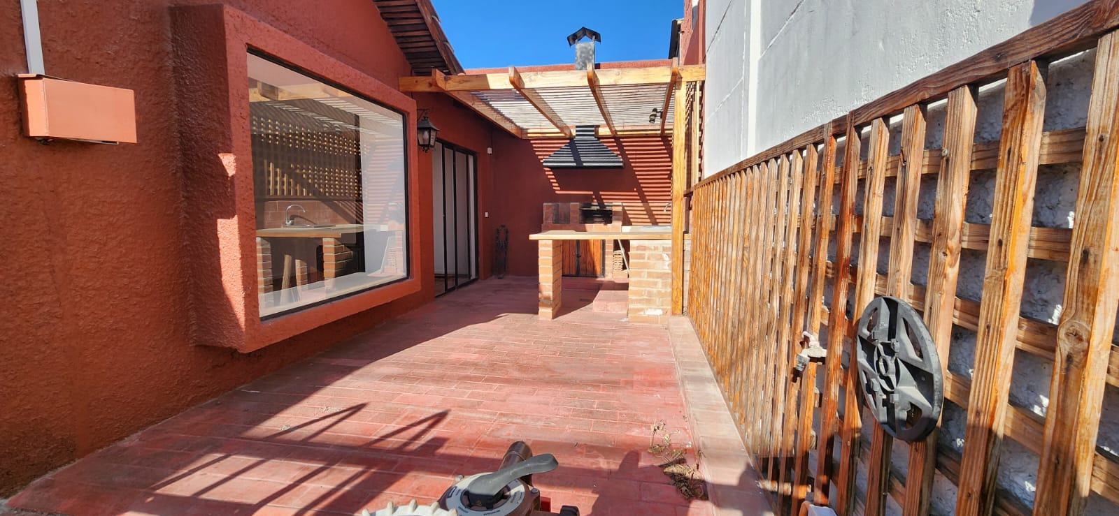 LINDA CASA SECTOR DE PEÑUELAS - COQUIMBO.-