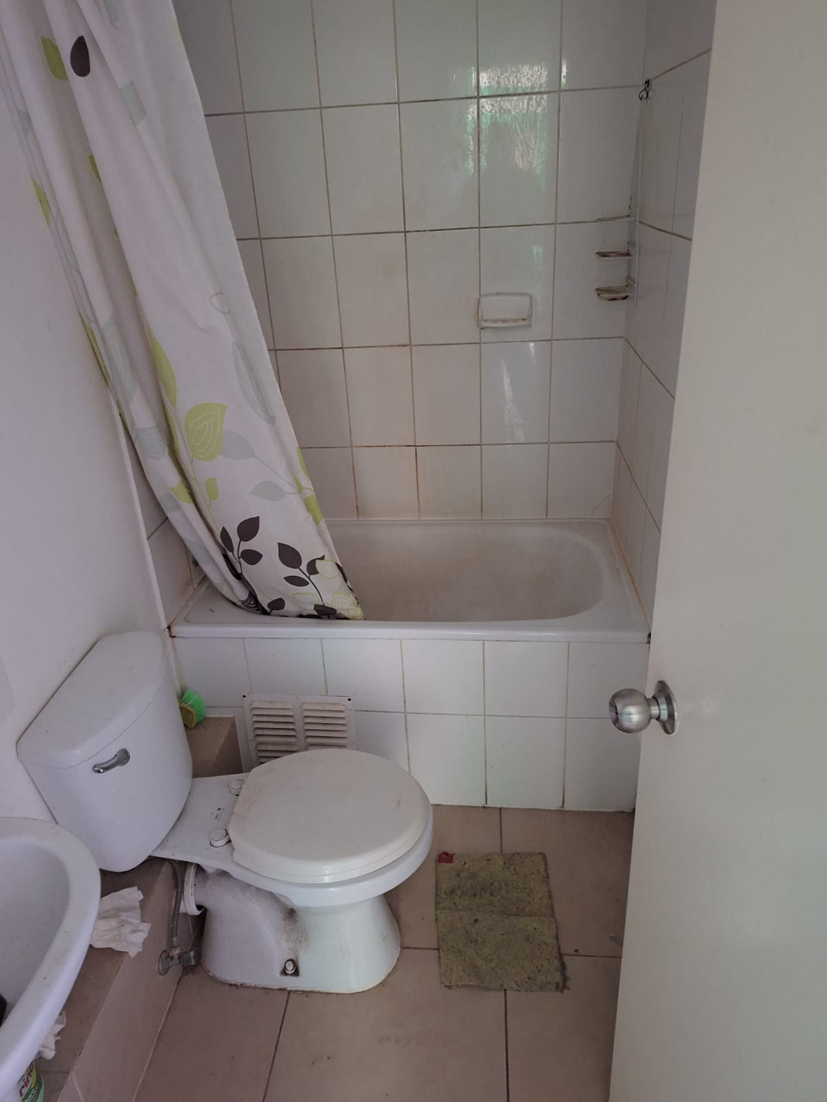 CONDOMINIO EL CRISOL - SECTOR PALOMAR.-