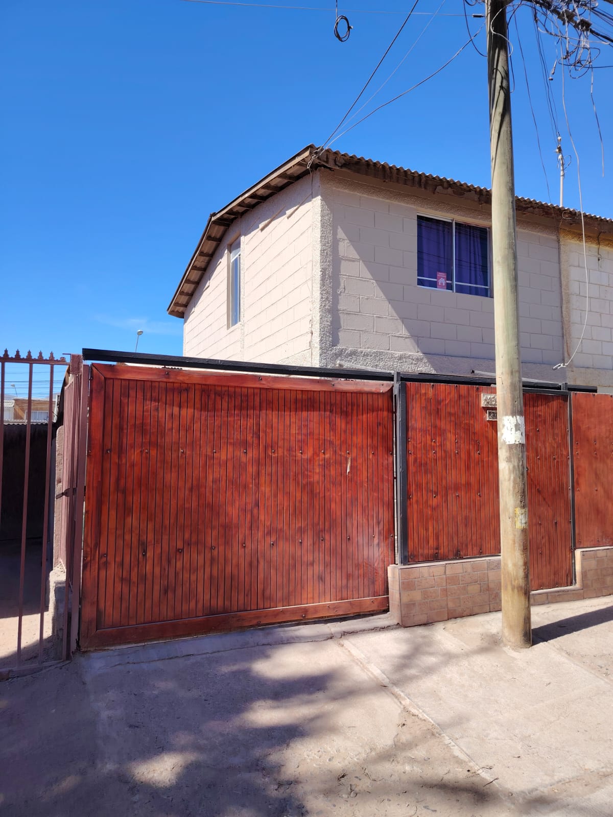 ARRIENDO CASA REFACCIONADA 2 PISOS- EL PALOMAR