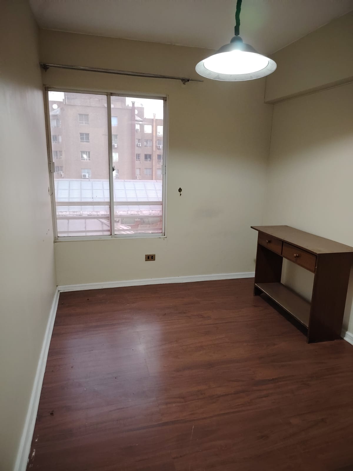 EDIFICIO PLAZA REAL - DEPARTAMENTO.-