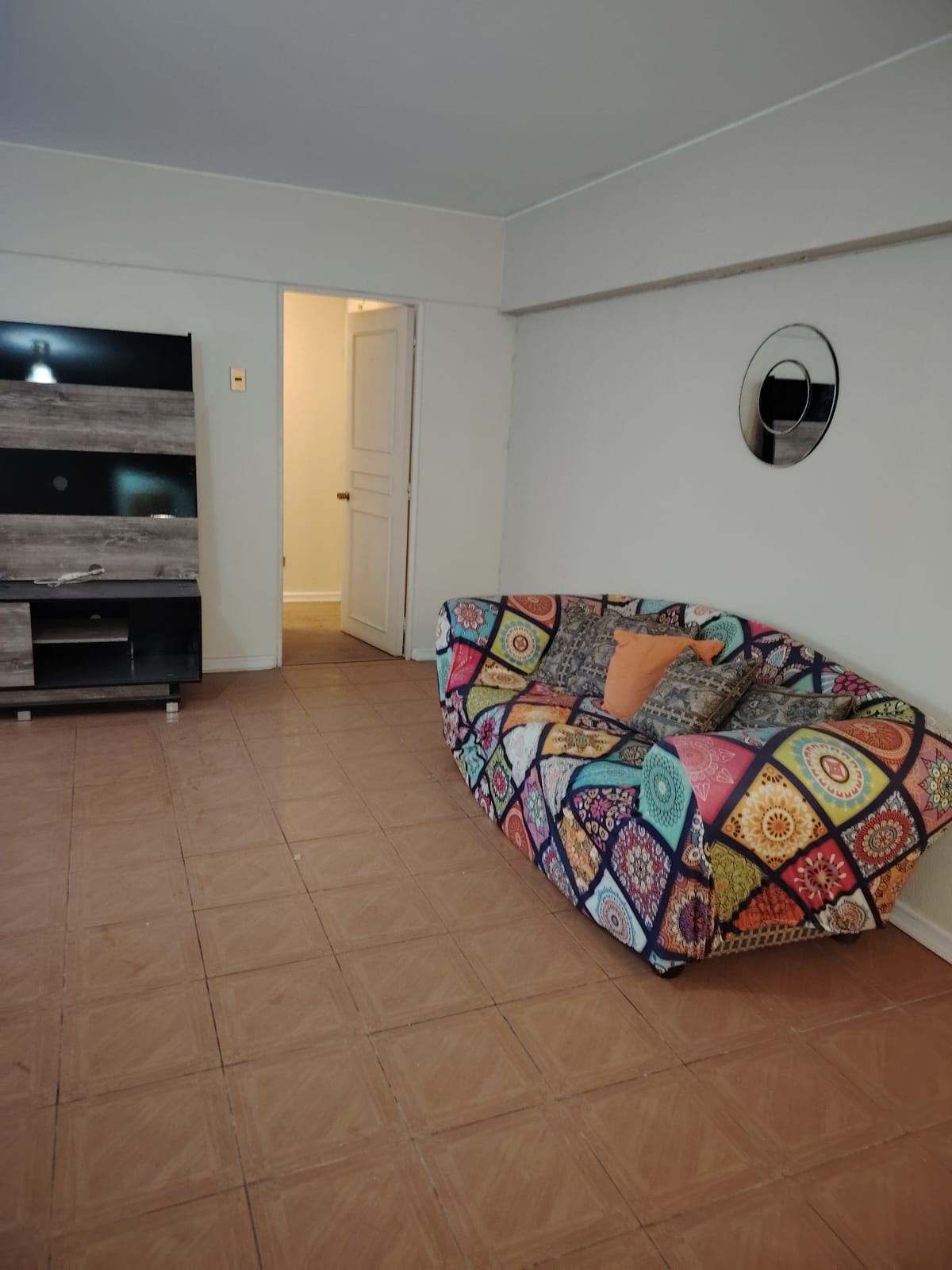 EDIFICIO PLAZA REAL - DEPARTAMENTO.-