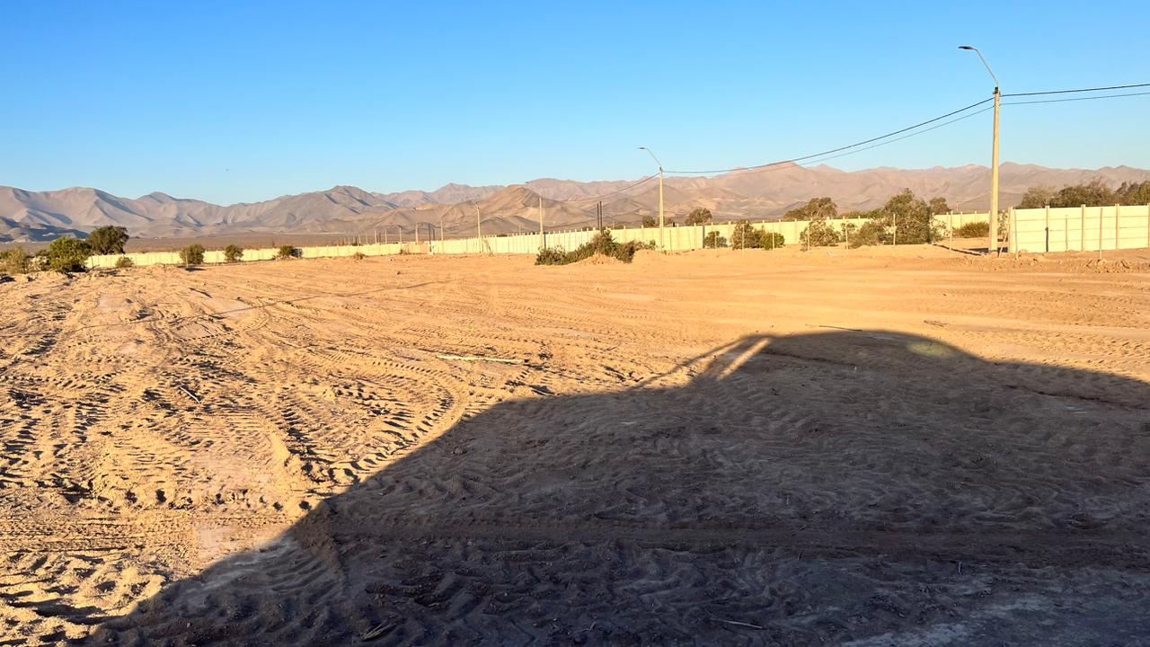 LINDA PARCELA EN PROYECTO CHAMONATE CENTRO-LOTE 11. 1/2 Ha.