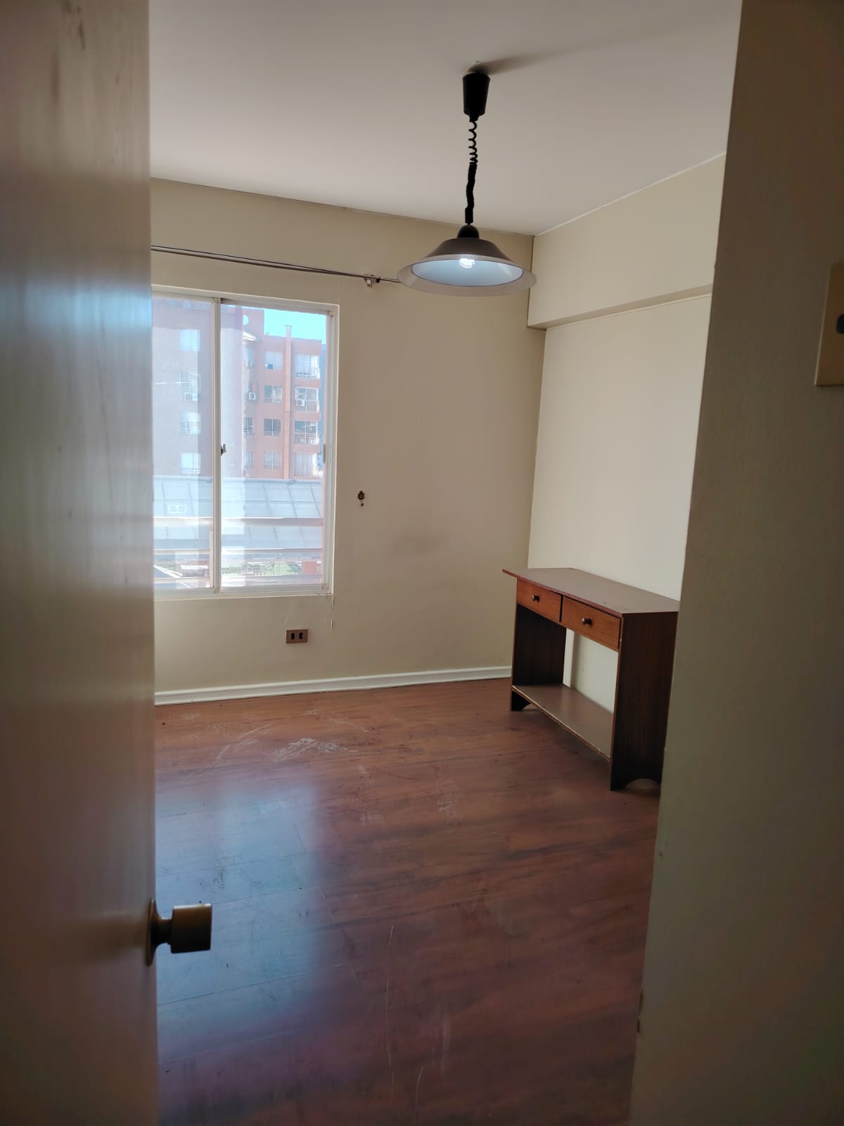 EDIFICIO PLAZA REAL - DEPARTAMENTO.-