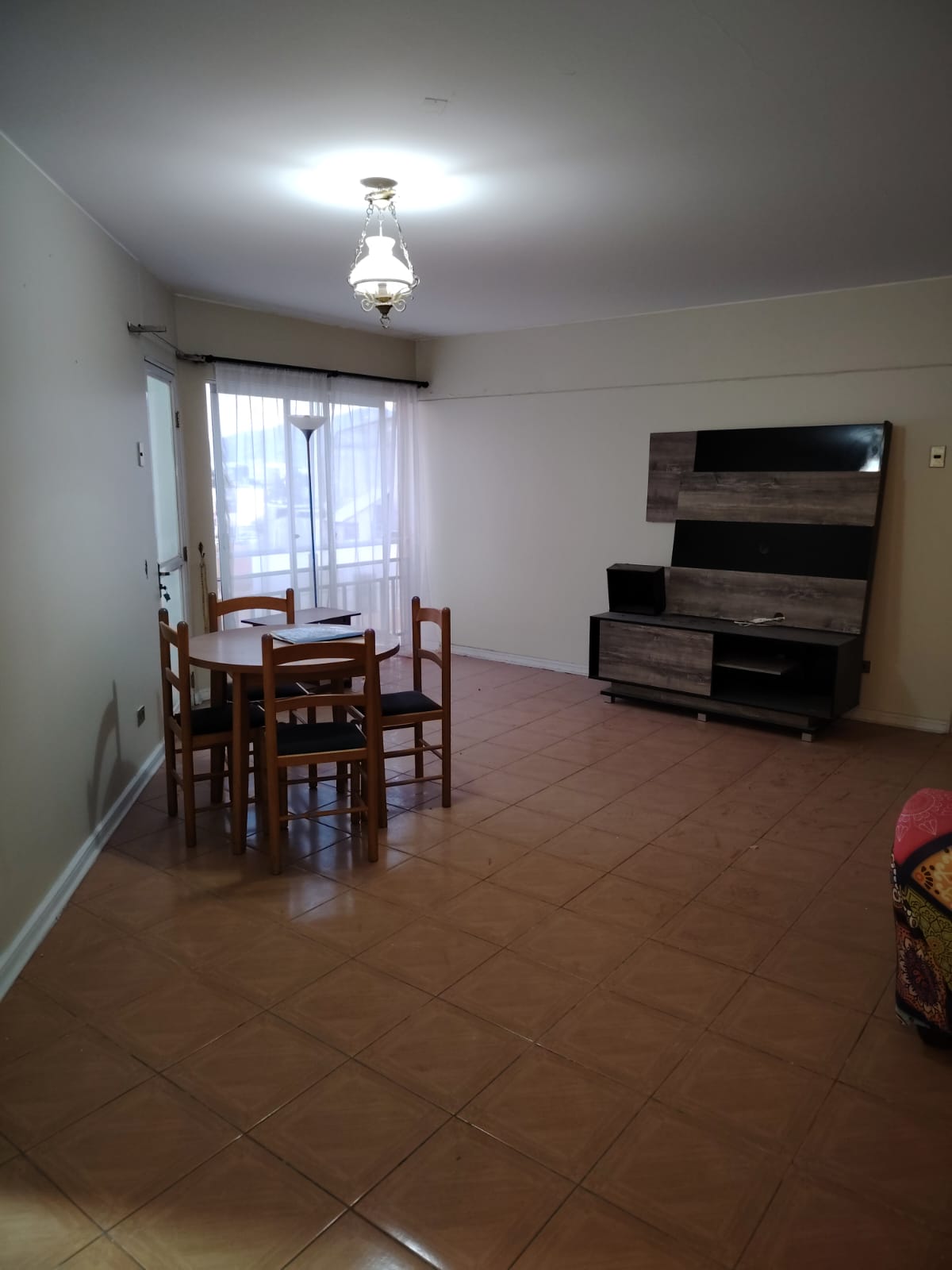 EDIFICIO PLAZA REAL - DEPARTAMENTO.-