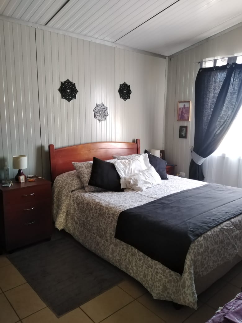 PARCELA CON CASA SECTOR CHAMONATE.- (PARCELA 17) 