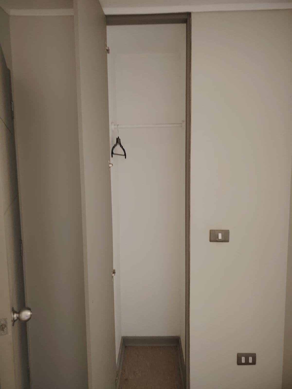 EXCELENTE DEPTO. PRIMER PISO COND.NUEVO SOL (FRENTE COLEGIO SAN AGUSTIN)