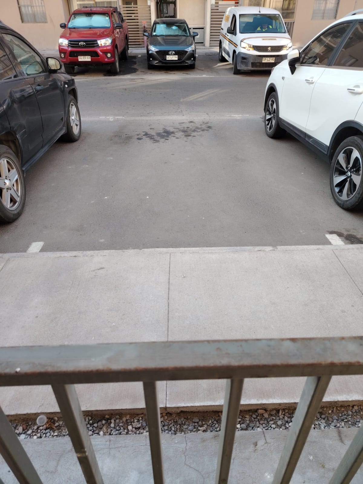 EXCELENTE DEPTO. PRIMER PISO COND.NUEVO SOL (FRENTE COLEGIO SAN AGUSTIN)