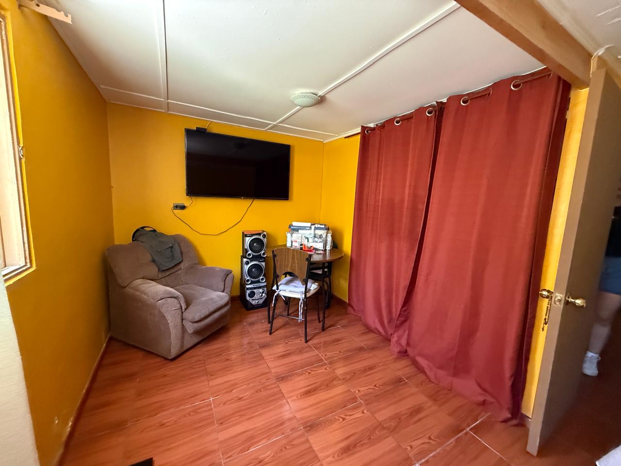 CASA VILLA LOS SALARES-FRENTE AL AGRO