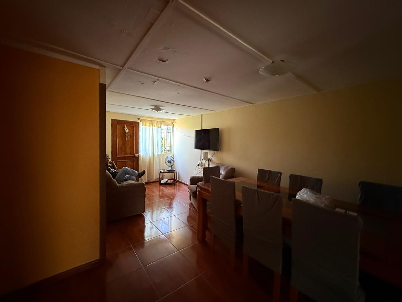 CASA VILLA LOS SALARES-FRENTE AL AGRO