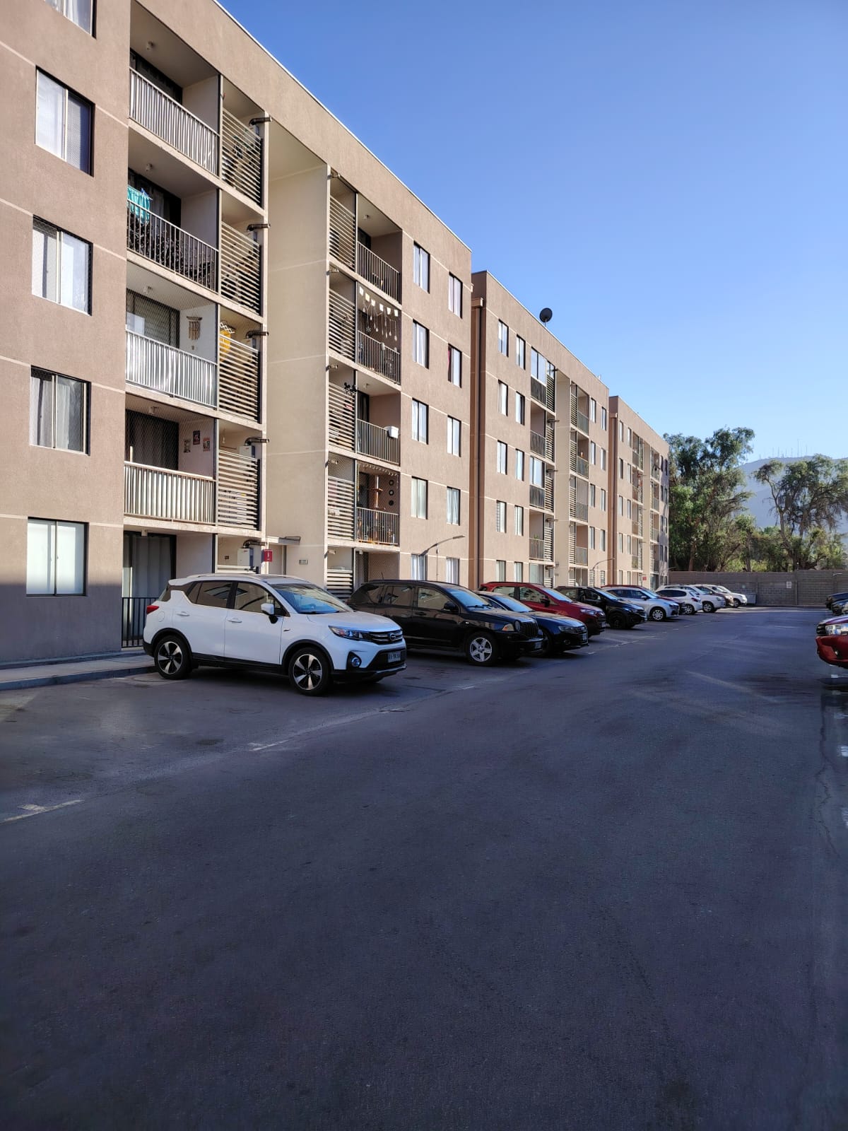 CONDOMINIO NUEVO SOL - LINDO DEPTO. AMOBLADO.-