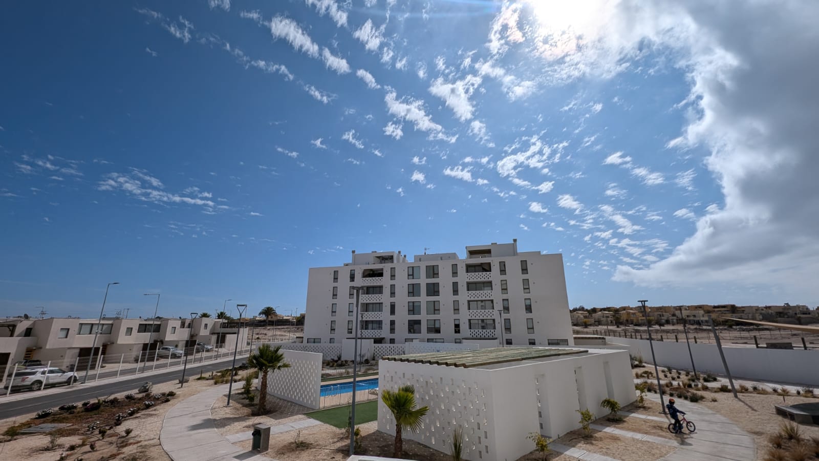 HERMOSO DEPTO.EN CONDOMINIO EXCLUSIVO-BAHIA INGLESA