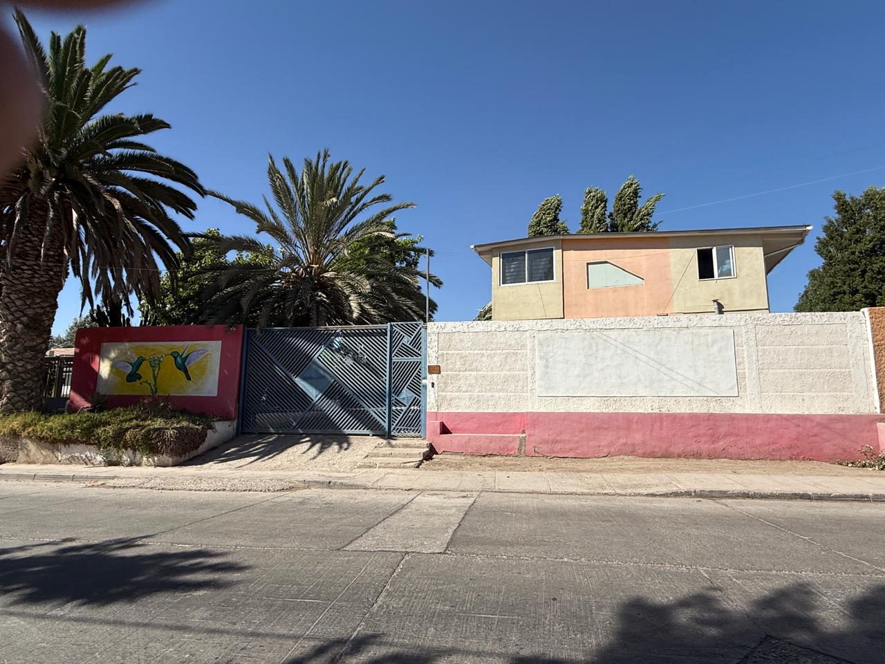 GRAN CASA_CALLE LEONIDAS PEREZ