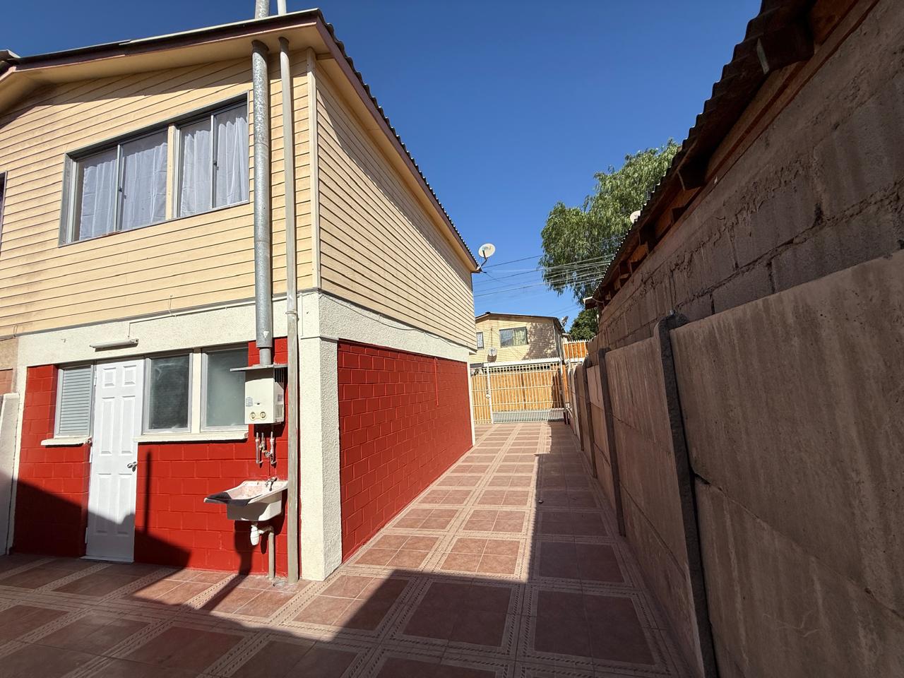 LINDA CASA REMODELADA EN LLANOS DE OLLANTAY_553