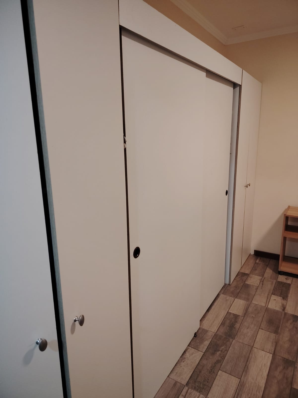 CASA FULL AMOBLADA-Año Corrido - SOLO EMPRESAS.-