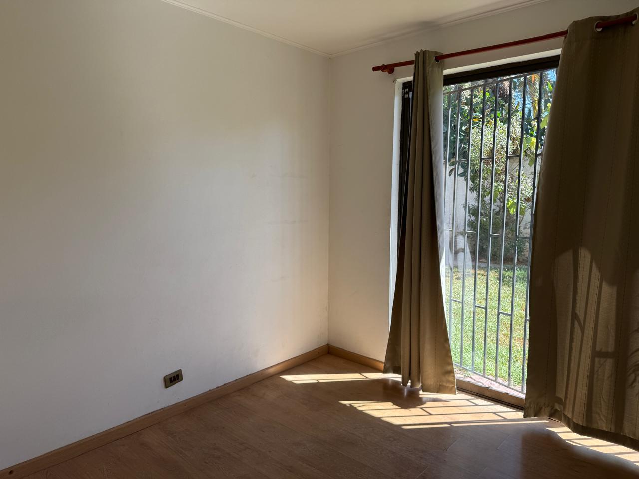 VILLA LAS AMAPOLAS - AMPLIA CASA.-