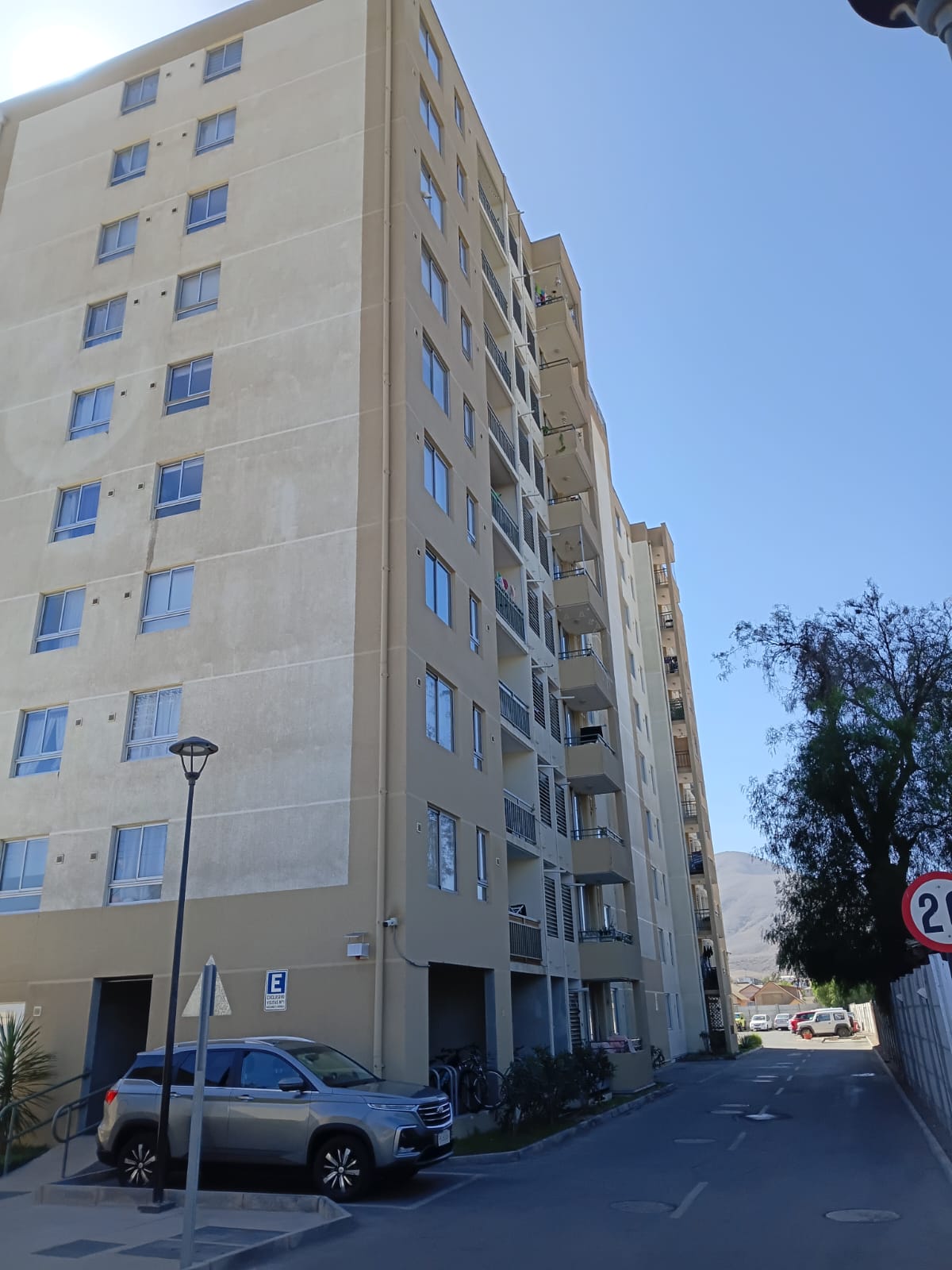 ARRIENDO COMODO DEPTO. FULL AMOBLADO EDIF. DOÑA JAVIERA