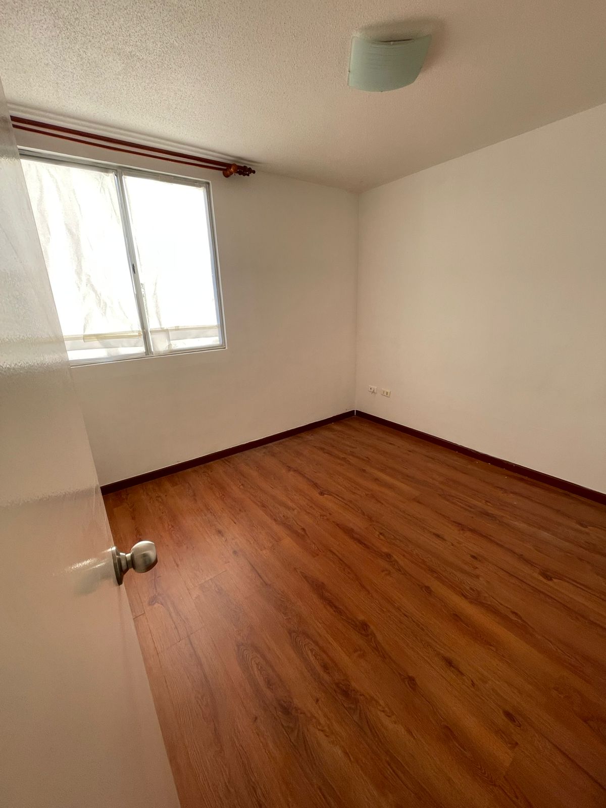 DEPTO. CONDOMINIO LUIS BOGDANIC II- EXCELENTE ESTADO