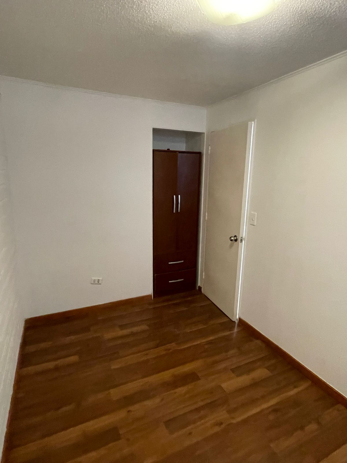 DEPTO. CONDOMINIO LUIS BOGDANIC II- EXCELENTE ESTADO