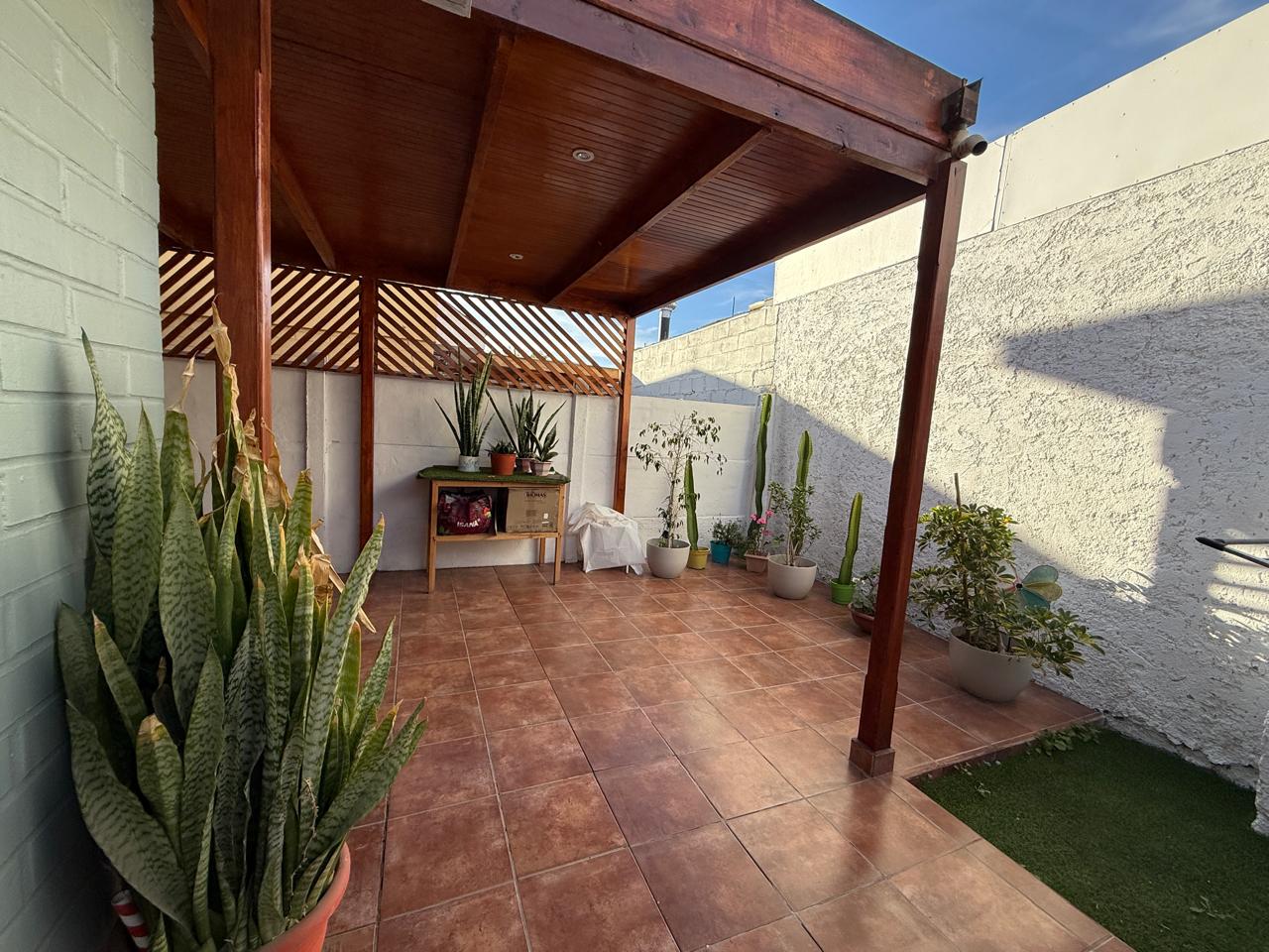 HERMOSA CASA CONDOMINIO DON EMILIO ESCOBAR Y OSSA