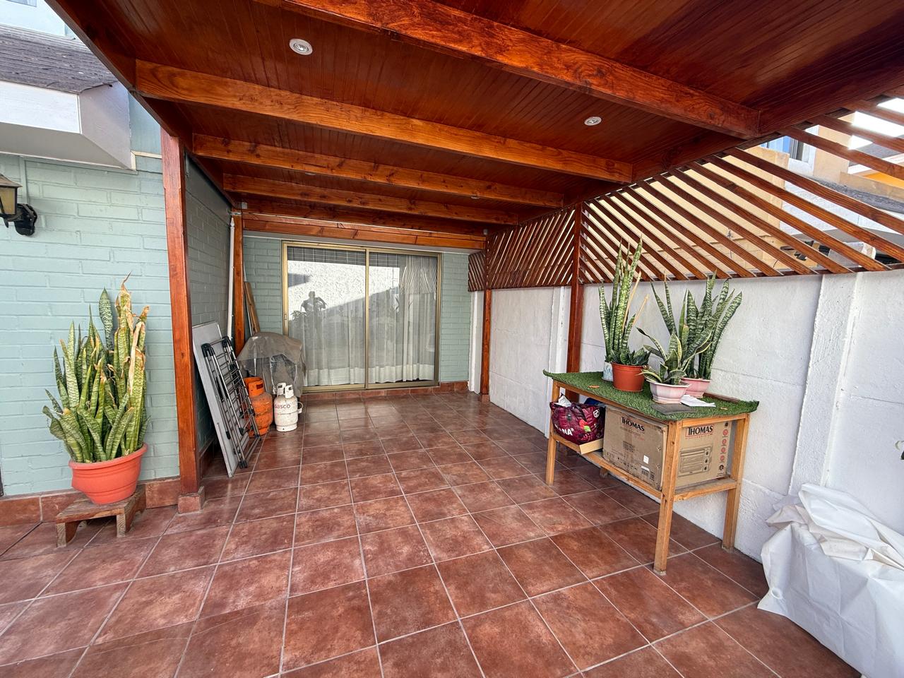 HERMOSA CASA CONDOMINIO DON EMILIO ESCOBAR Y OSSA