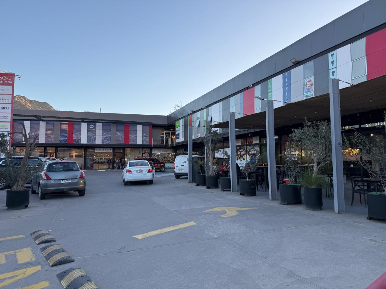 LOCAL COMERCIAL STRIP CENTER PORTAL LA CHIMBA_PLANTA SUPERIOR