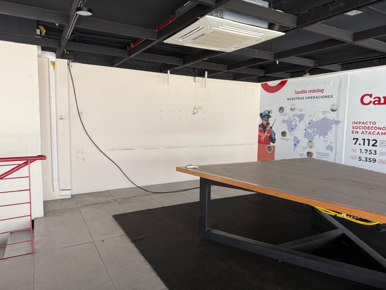 ARRIENDO LOCAL COMERCIAL PLENO CENTRO_PRIMER PISO HOTEL IBIS