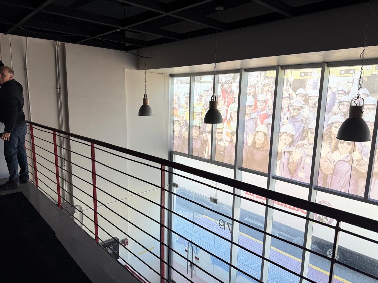 ARRIENDO LOCAL COMERCIAL PLENO CENTRO_PRIMER PISO HOTEL IBIS