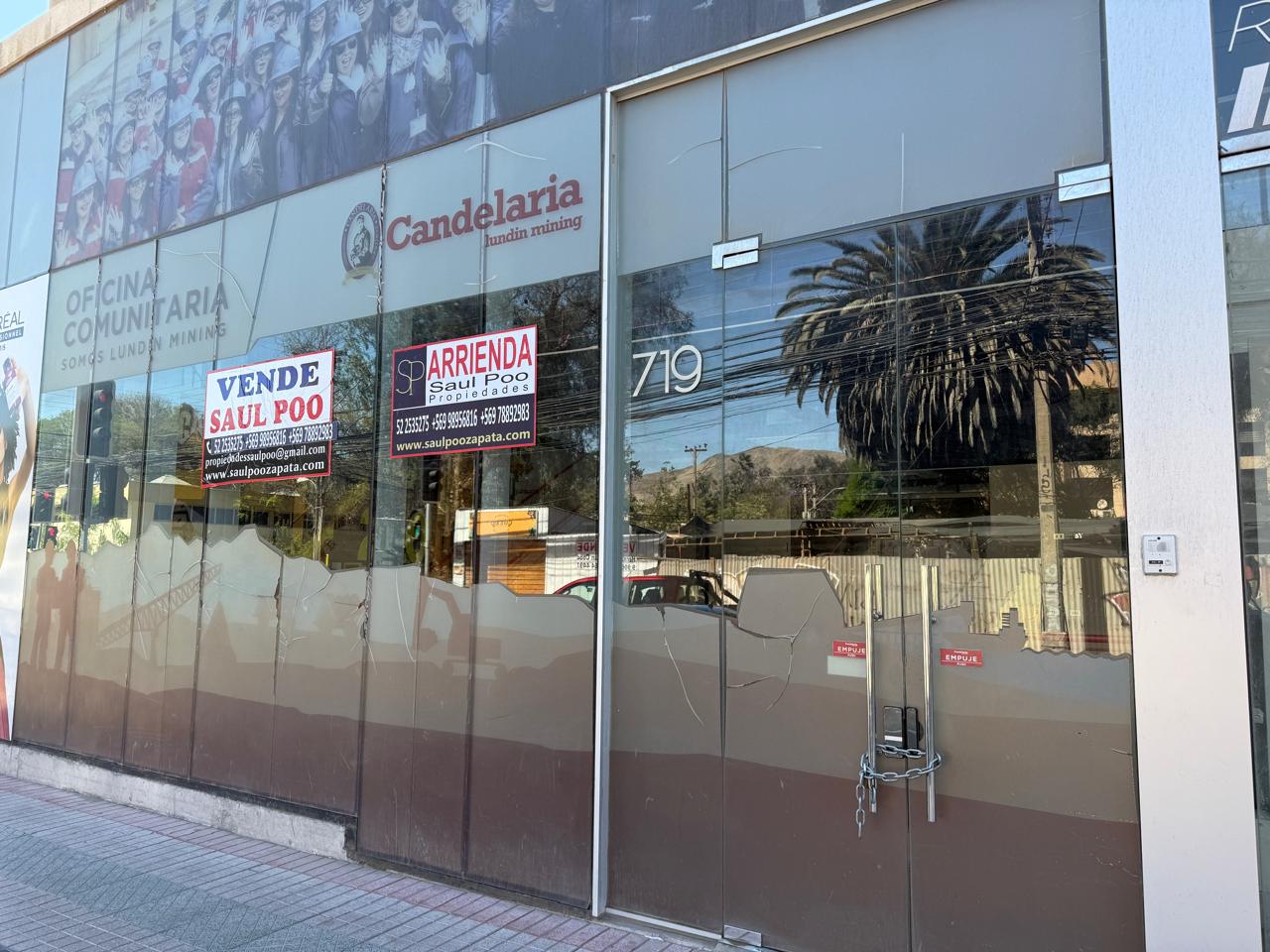GRAN LOCAL COMERCIAL PLENO CENTRO - PRIMER PISO HOTEL IBIS.-
