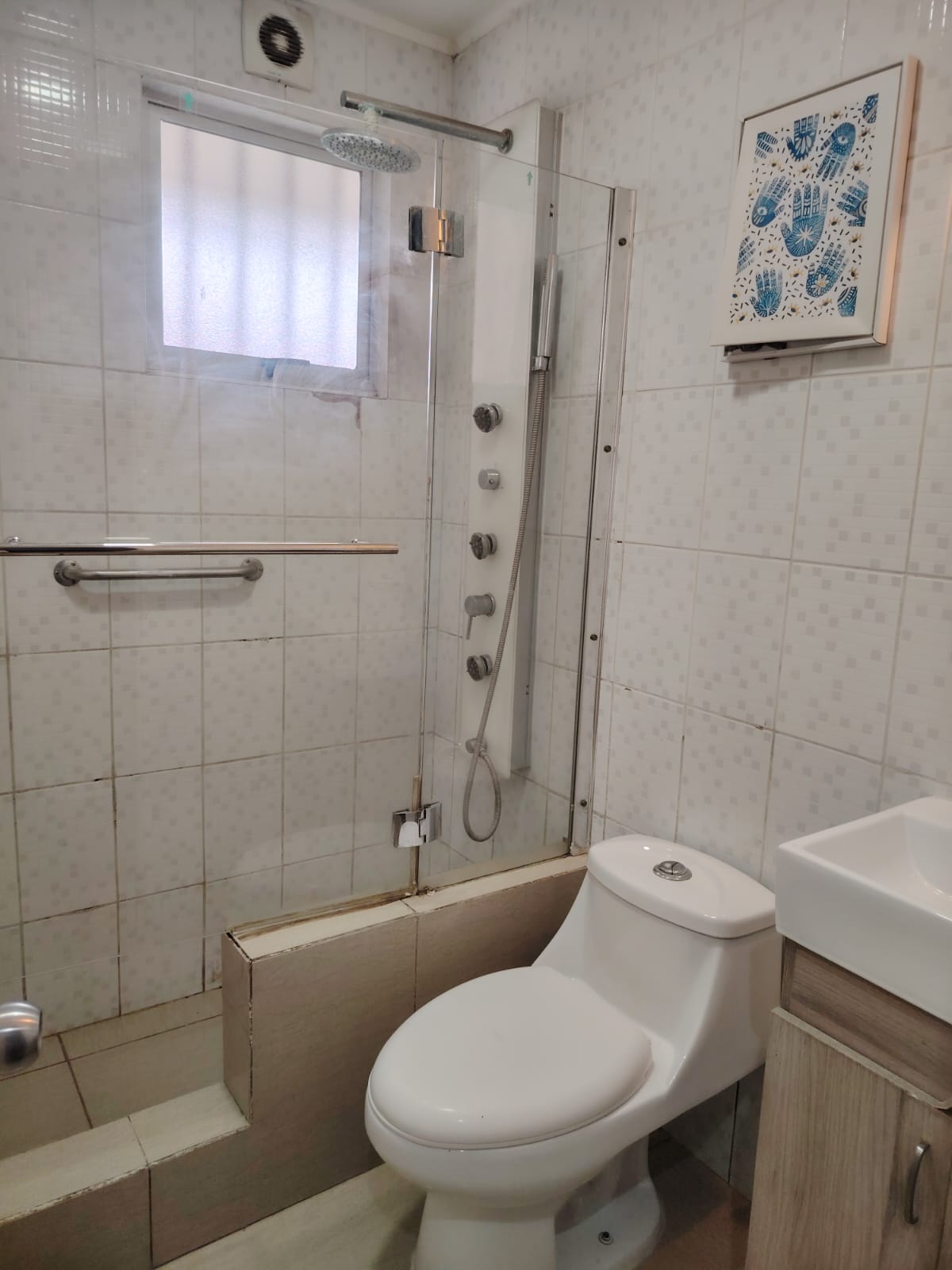 EXCELENTE CASA EN CONDOMINIO CERRADO-SECTOR PUNTA NEGRA