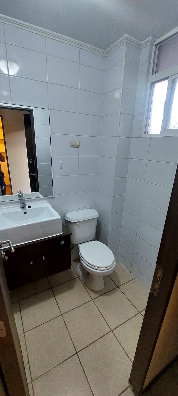 CONDOMINIO ESPACIO UNO.-