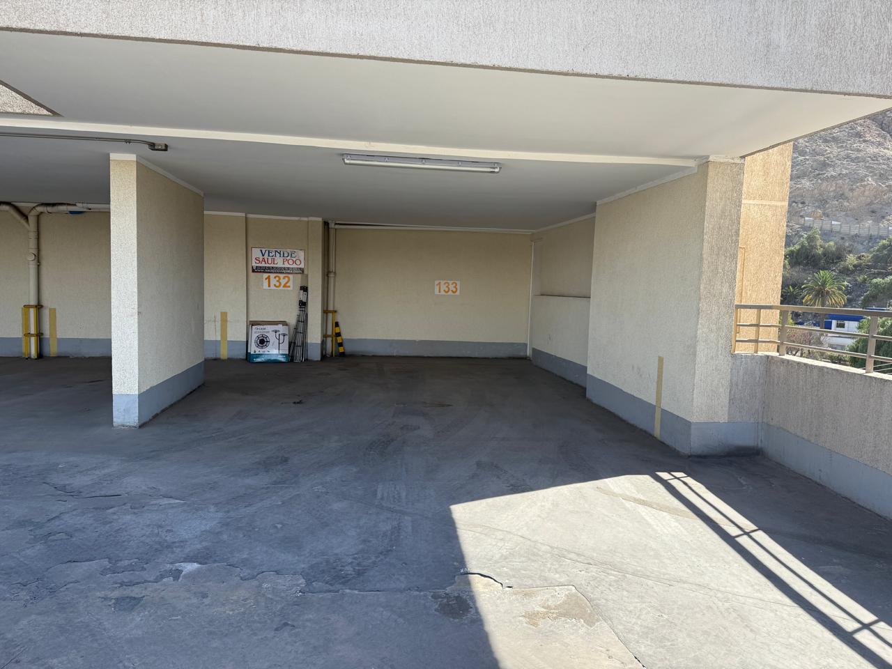 VENTA - ESTACIONAMIENTO  N°132.- EDIF. PARQUE ALAMEDA.-