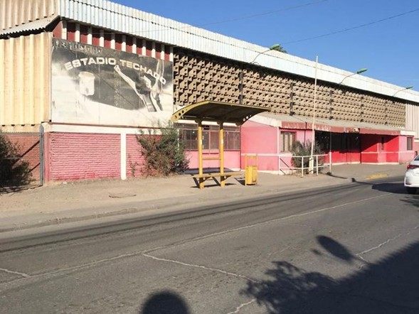 VENTA OPORTUNIDAD - GIMNASIO TIERRA AMARILLA.- 